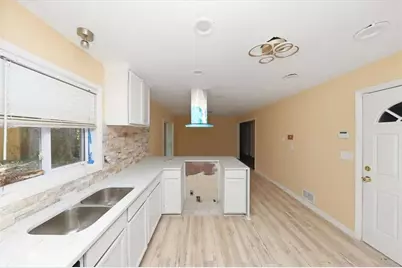 3603 Mecklinburg Pl, Decatur, GA 30032 - Photo 8