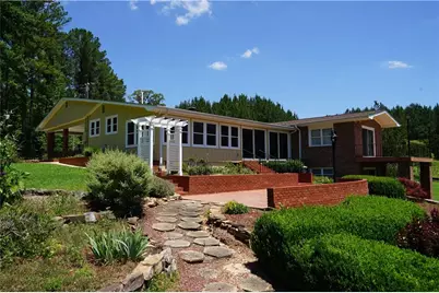 744 Welcome To Sargent Road, Newnan, GA 30263 - Photo 4