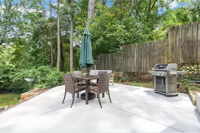 1077 Vista Trail NE, Atlanta, GA 30324 - Photo 24