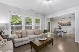 4922 Berkeley Oak Cir, Peachtree Corners, GA 30092 - Photo 6