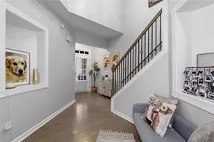 4922 Berkeley Oak Cir, Peachtree Corners, GA 30092 - Photo 4