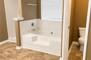2628 Patriots Rd, Riverdale, GA 30296 - Photo 10