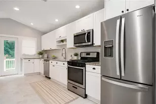 1492 Sharon St NW, Atlanta, GA 30314 - Photo 6