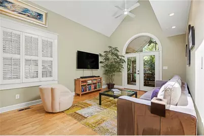 827 Highland Terrace NE, Atlanta, GA 30306 - Photo 20