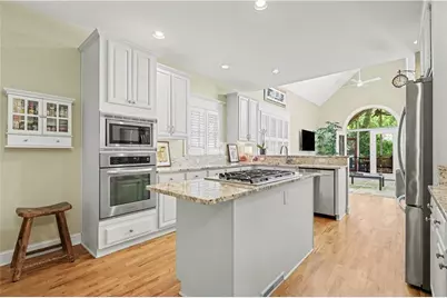 827 Highland Terrace NE, Atlanta, GA 30306 - Photo 16