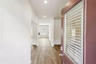 439 Orwell Dr, Social Circle, GA 30025 - Photo 2
