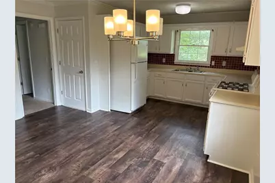 603 Butler Court, Woodstock, GA 30188 - Photo 8