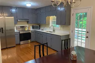 1326 Williamsburg Ln, Norcross, GA 30093 - Photo 8