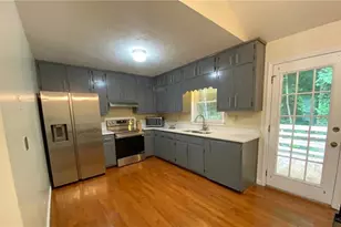 1326 Williamsburg Ln, Norcross, GA 30093 - Photo 10