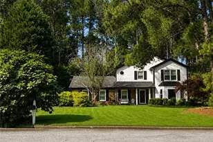 2361 Junes Ct, Snellville, GA 30078 - Photo 2