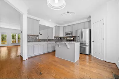 2844 Loftview Square, Atlanta, GA 30339 - Photo 12