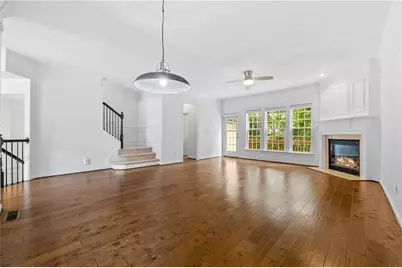 2844 Loftview Square, Atlanta, GA 30339 - Photo 8