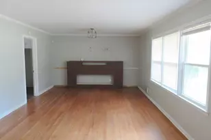 2705 Hayden Dr, East Point, GA 30344 - Photo 4