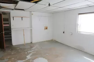 2705 Hayden Dr, East Point, GA 30344 - Photo 16