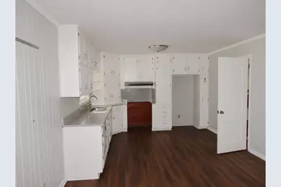 2705 Hayden Drive, East Point, GA 30344 - Photo 6