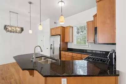 1380 Parkview Lane NE, Atlanta, GA 30324 - Photo 8