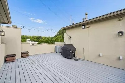 1380 Parkview Lane NE, Atlanta, GA 30324 - Photo 38