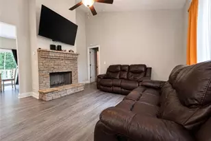 103 Woodside Ct, Temple, GA 30179 - Photo 2