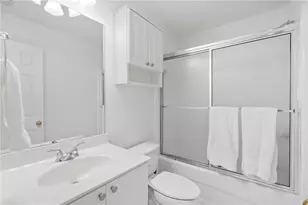 6485 Glen Oaks Ln, Sandy Springs, GA 30328 - Photo 46