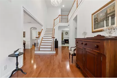 6485 Glen Oaks Lane, Sandy Springs, GA 30328 - Photo 4