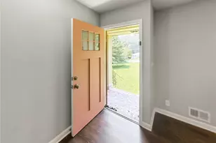 4564 Myrtle Hill Rd NE, Kennesaw, GA 30144 - Photo 4