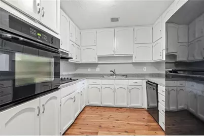 1384 Huntsmen Glen, Riverdale, GA 30296 - Photo 12
