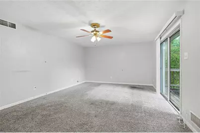 1384 Huntsmen Glen, Riverdale, GA 30296 - Photo 18