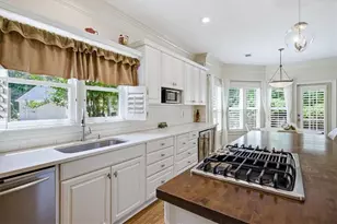 210 Masters View Ct, Duluth, GA 30097 - Photo 16