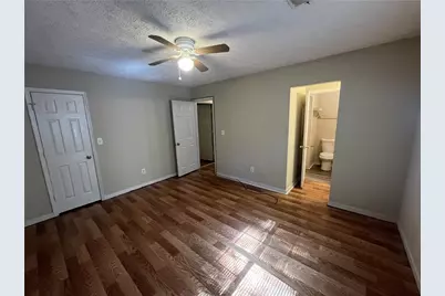 5913 Summerglen Lane, Atlanta, GA 30349 - Photo 8