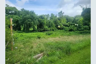 2233 Macon Drive SW, Atlanta, GA 30315 - Photo 2