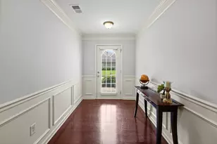 148 Cornerstone Cir, Woodstock, GA 30188 - Photo 6