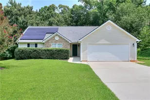 1439 Princeton Dr, Statham, GA 30666 - Photo 2