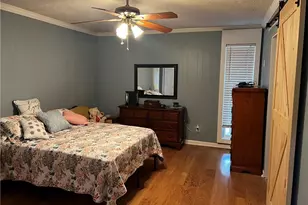 208 Kentucky Dr NE, Calhoun, GA 30701 - Photo 10