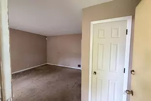 2195 Rockdale Dr, Conyers, GA 30012 - Photo 6