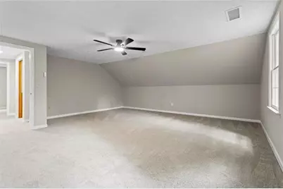 1052 Evelyn Lane SW, Lilburn, GA 30047 - Photo 26