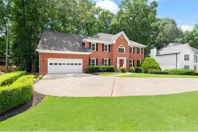 3505 Waters Glen Way, Alpharetta, GA 30022 - Photo 2