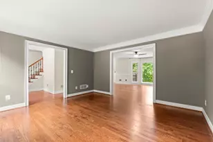 3505 Waters Glen Way, Alpharetta, GA 30022 - Photo 8