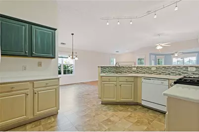 112 Clubhouse Drive, Jefferson, GA 30549 - Photo 12