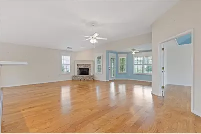 112 Clubhouse Drive, Jefferson, GA 30549 - Photo 18