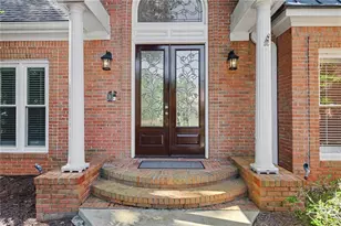 200 Wicklawn Way, Roswell, GA 30076 - Photo 2