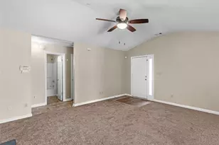 261 Brandon Ridge Cir, Stockbridge, GA 30281 - Photo 4