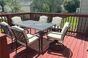 1301 Rose Terrace Cir, Loganville, GA 30052 - Photo 18