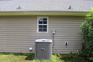 6831 Browns Mill Walk, Lithonia, GA 30038 - Photo 10