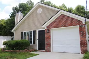 6831 Browns Mill Walk, Lithonia, GA 30038 - Photo 2