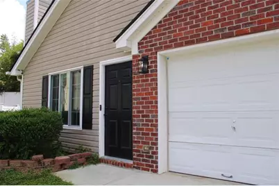 6831 Browns Mill Walk, Lithonia, GA 30038 - Photo 4
