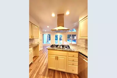 4044 Northside Drive, Atlanta, GA 30342 - Photo 30