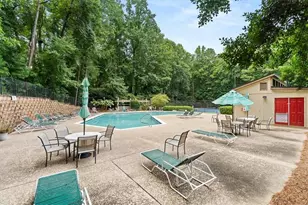 804 Woodcliff Dr, Sandy Springs, GA 30350 - Photo 30