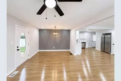 8992 Cornell Drive, Jonesboro, GA 30238 - Photo 10