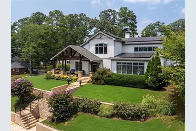 2019 Cambridge Avenue, College Park, GA 30337 - Photo 2