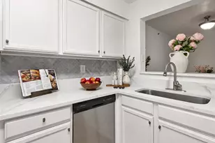 3940 Riverlook Pkwy SE, Marietta, GA 30067 - Photo 16
